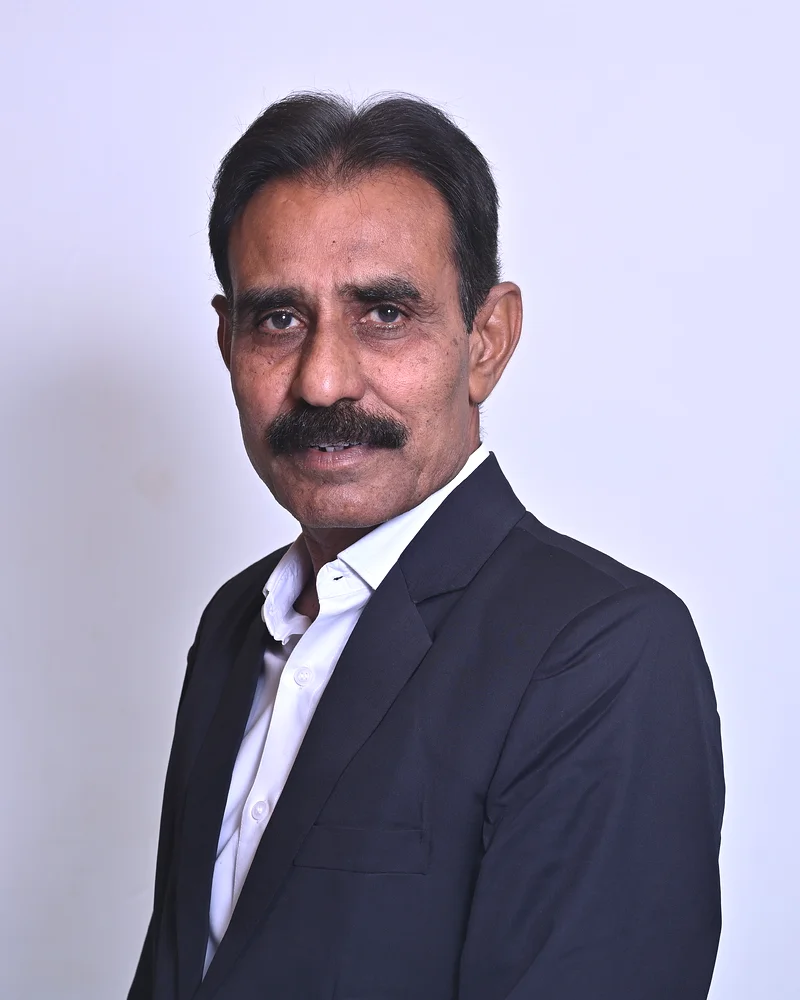 Headshot of PRAHLADBHAI DEVJIBHAI SHIYANIYA